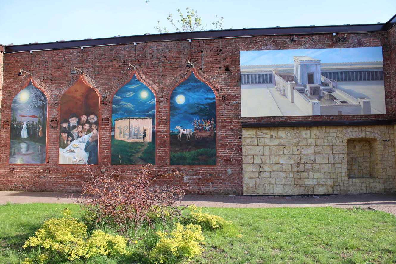 3. Еврейский дворик.JPG