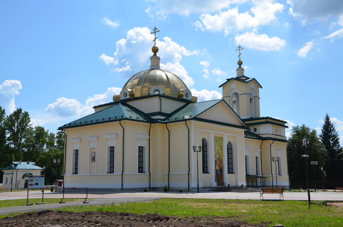 2. Собор Александра Невского.jpg