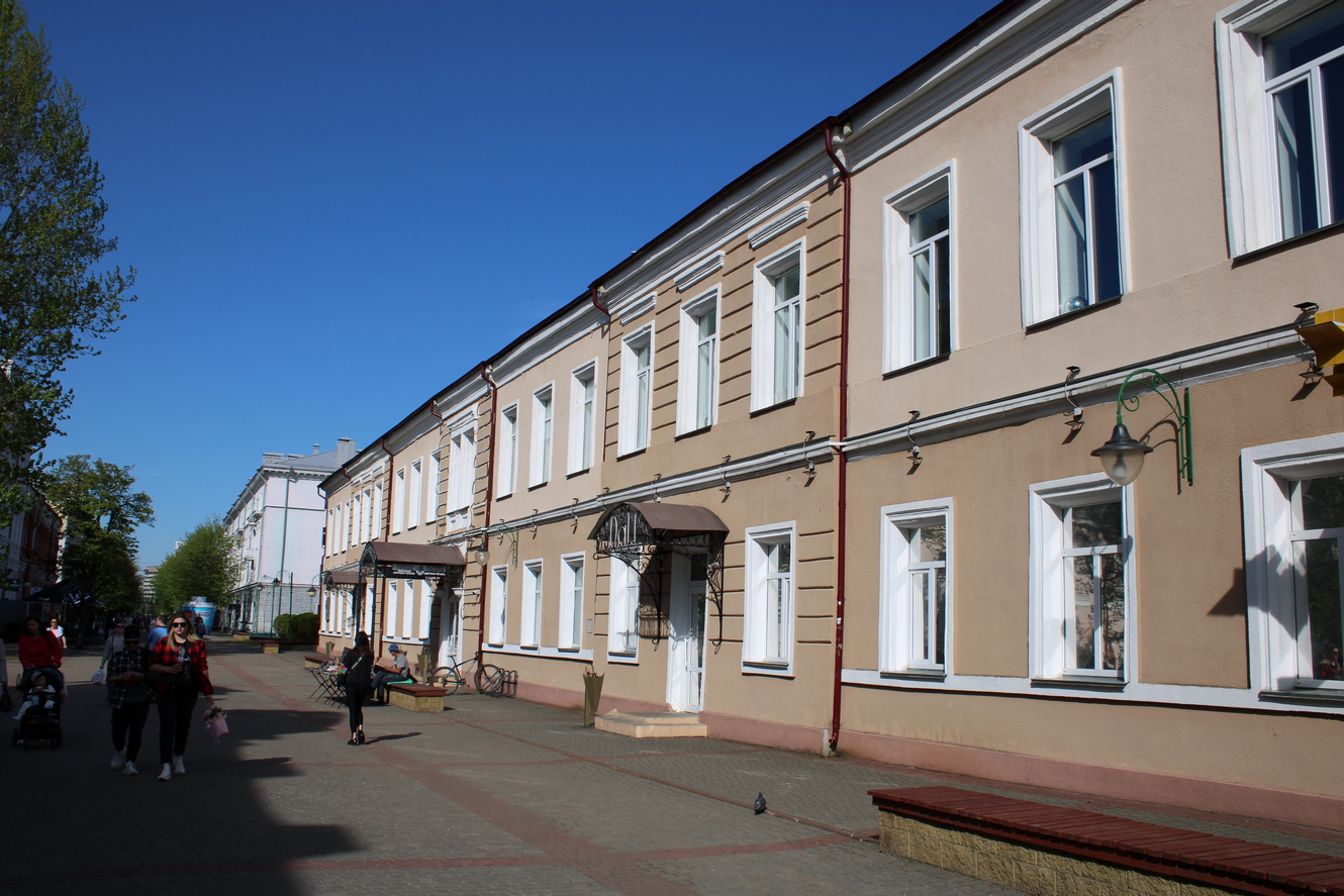 11. Здание бывшей мужской гимназии.JPG