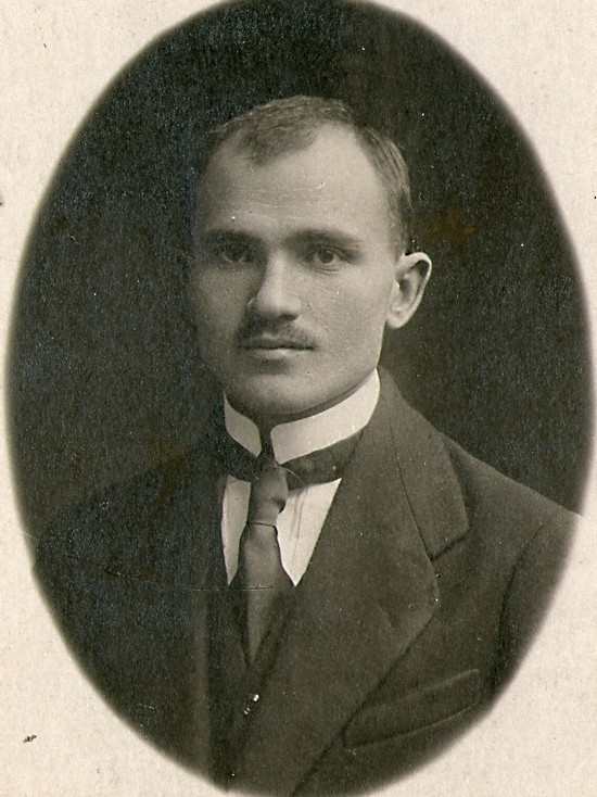 Maksim_Harecki._Максім_Гарэцкі,_(1920),_kartka.jpg