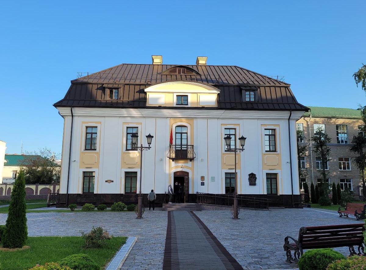 8. Музей Бялыницкого-Бирули.jpg