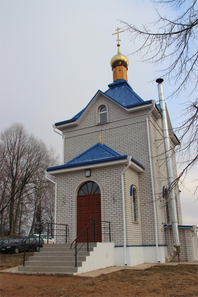 5. Свято-Троицкая церковь в Головичах.jpg