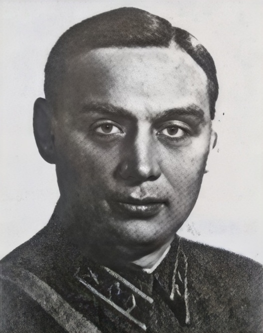 4. Николай Роговский_1.jpeg