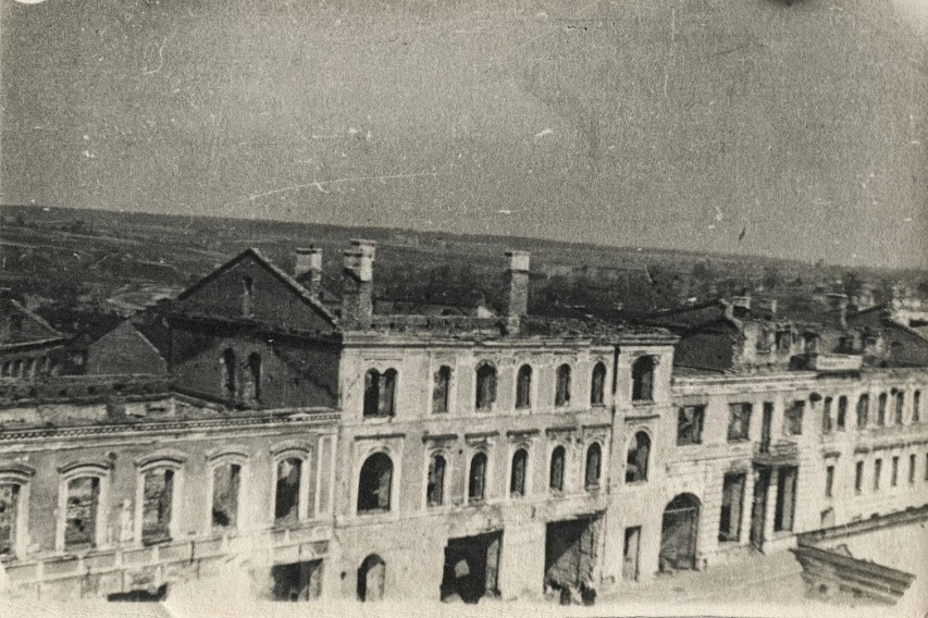 4. Могилев в 1944 году.jpg
